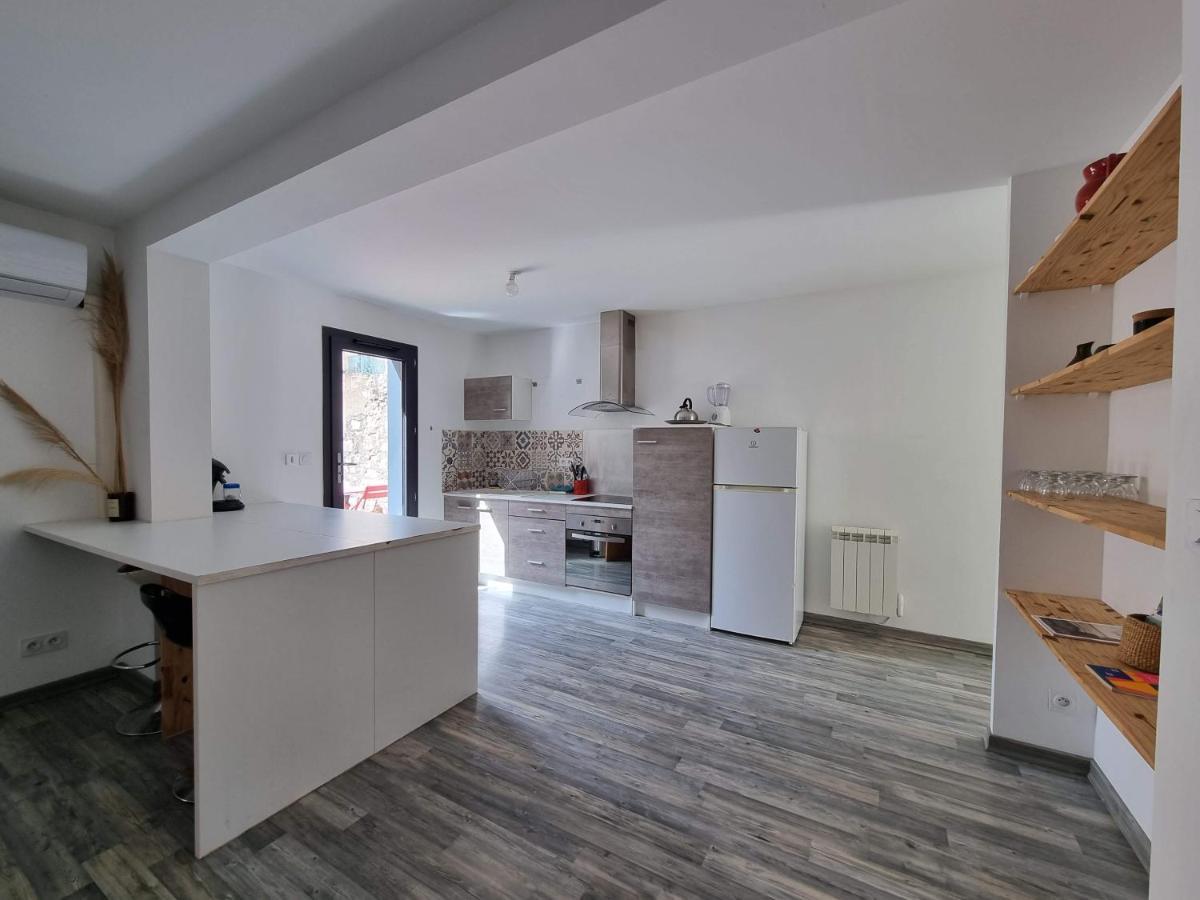 T2 Avec Terrasse 25M², Garage, Plein Centre-Ville Нарбонна Экстерьер фото